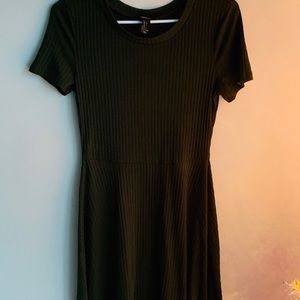NWOT Cute Forever 21 army green casual dress